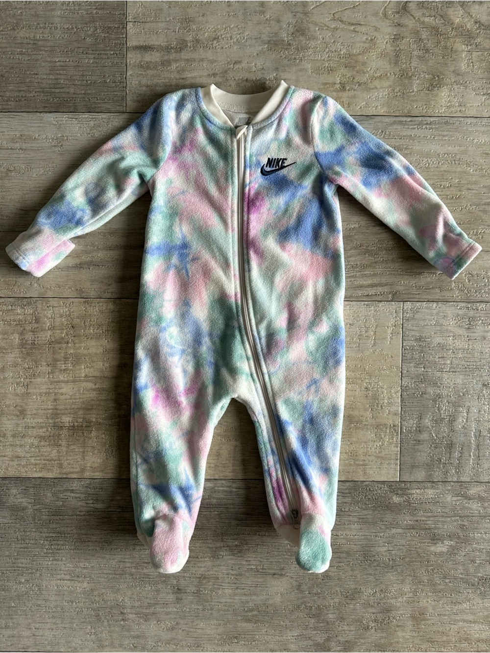 Nike Baby Girl Tie Dye Fleece Footed Sleeper 6M